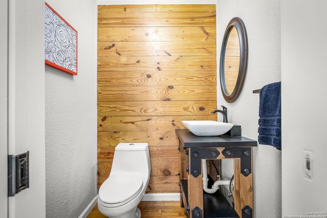 150 W Faust St, House other with 2 bedrooms, 3 bathrooms and null parking in New Braunfels TX | Image 18