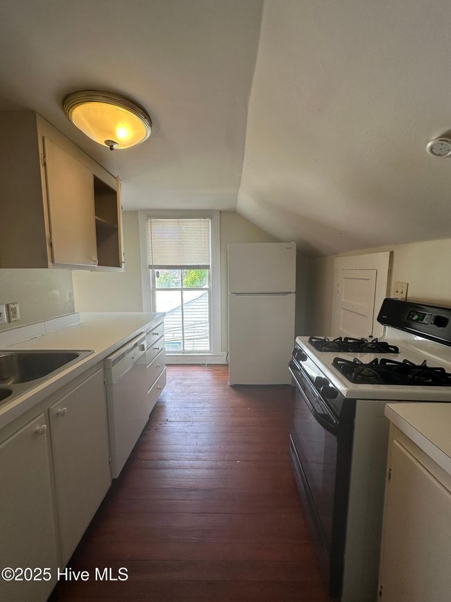 605 W 2 Nd St, Condo with 2 bedrooms, 1 bathrooms and null parking in Washington NC | Image 11