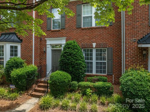 734 Naramore St, Davidson, NC, 28036-6921 | Card Image