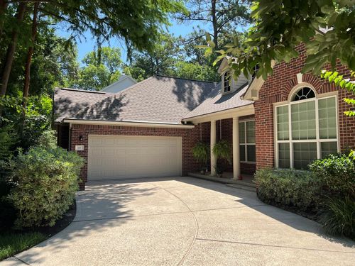 110 S Mill Trace Dr, The Woodlands, TX, 77381-3843 | Card Image