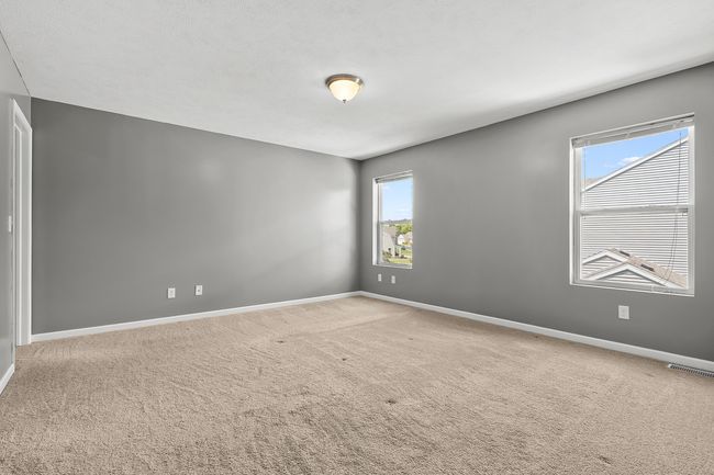 Lots of natural Light in Primary | Image 22