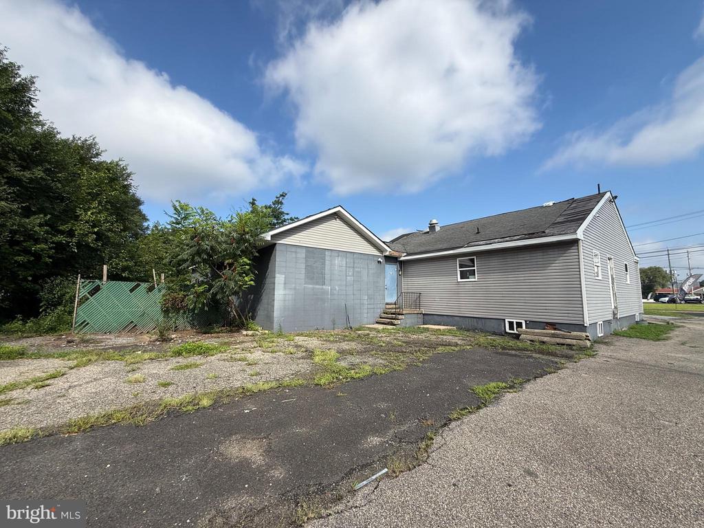 Commercial Sale in WILLINGBORO 4