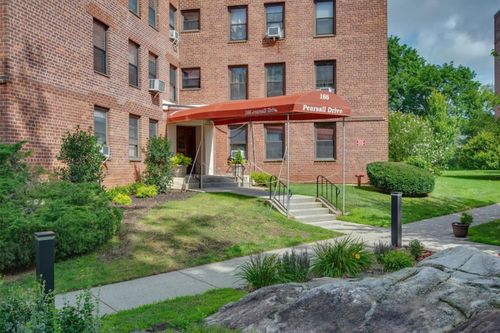 apt-1d-166 Pearsall Dr, Mount Vernon, NY, 10552-3922 | Card Image
