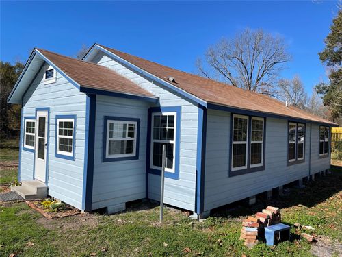 512 W 4th St, Corrigan, TX, 75939-2116 | Card Image