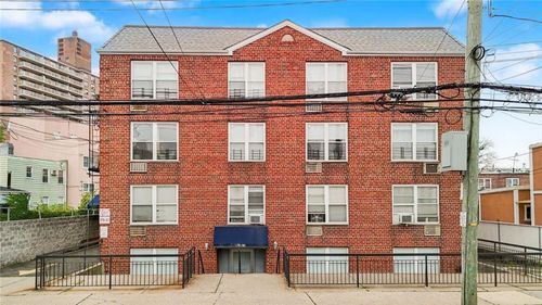 176 28th Ave, Brooklyn, NY, 11214-6851 | Card Image