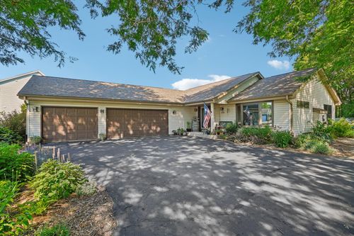 7314180 Woods Rd, Muskego, WI, 53150-3608 | Card Image