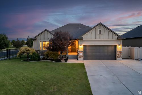 2809 S Brixham Way, West Valley City, UT, 84120-6176 | Card Image