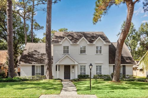 807 Patchester Dr, Houston, TX, 77079-5912 | Card Image