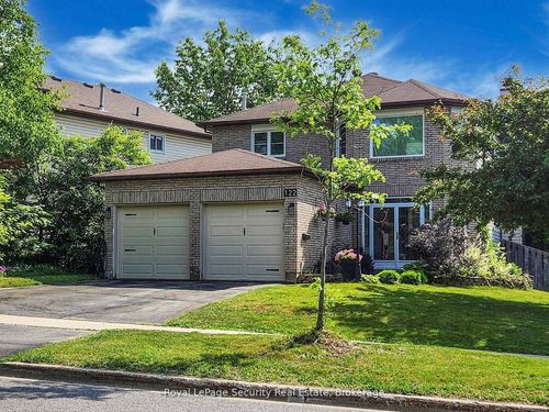 122 Browning Trail, Barrie, ON, L4N6R3 | Card Image