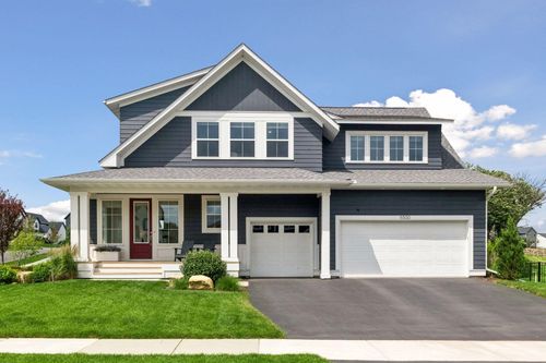 5500 Rolling Hills Pkwy, Victoria, MN, 55318-7412 | Card Image