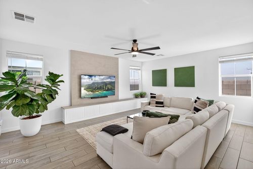 5536 S Keene --, Mesa, AZ, 85212 | Card Image