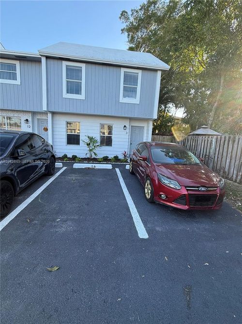 13-420 Ne 18th Ave, Homestead, FL, 33033 | Card Image