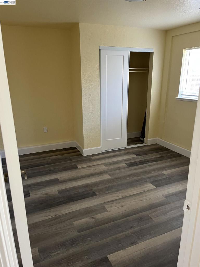 Residential Lease in Newark 5