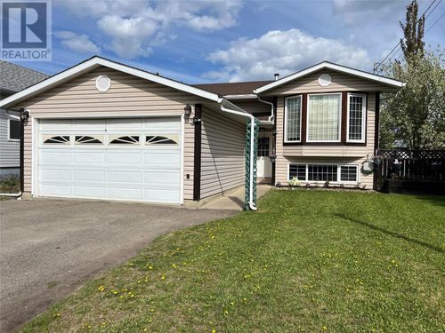 5120 41st St Ne, Chetwynd, BC, V0C1J0 | Card Image