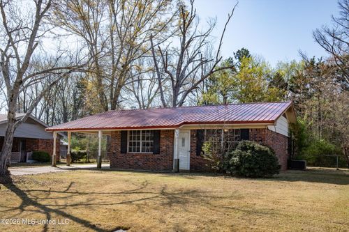 133 Montana Dr, Tupelo, MS, 38801-9100 | Card Image