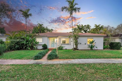 177 Ne 109th St, Miami Shores, FL, 33161-7041 | Card Image