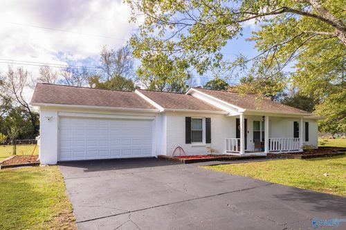 202 Frances Amelia Dr, Huntsville, AL, 35811-2518 | Card Image