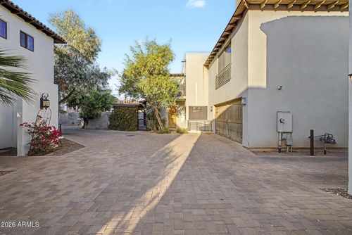 304 S Wilson St, Tempe, AZ, 85281-2745 | Card Image