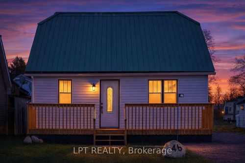 46 Young St, Maynooth, ON, K0L2S0 | Card Image