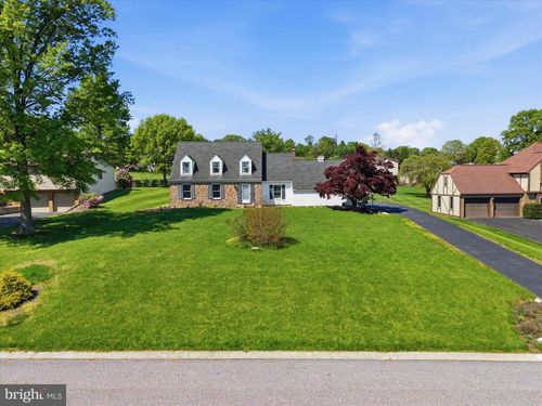 1808 Blacklatch Ln, Middletown, PA, 17057-2983 | Card Image