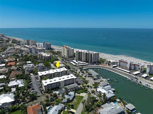 apt-103-995 Laguna Dr, VENICE, FL, 34285-1209 | Card Image