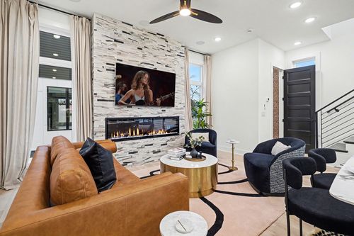 unit-5-2309 Clarksville Pike, Nashville, TN, 37208-1250 | Card Image