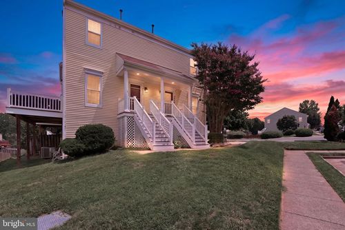 4968 Marshlake Ln, DUMFRIES, VA, 22025-1225 | Card Image