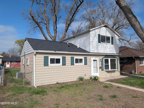 5563 302nd Street, Toledo, OH, 43611 | Card Image