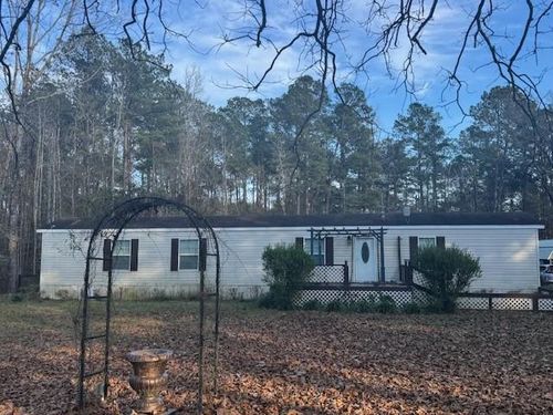 2460 Highway 121, Hineston, LA, 71438-9723 | Card Image