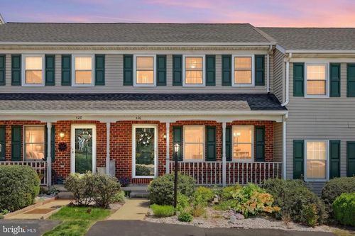 430 Peppermill Ln, YORK, PA, 17404-8412 | Card Image