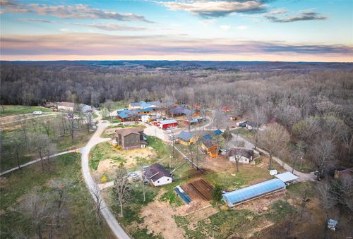 5019 Wayne 380, Patterson, MO, 63956-7078 | Card Image