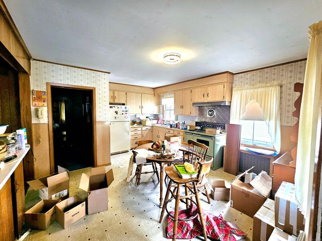 46 Salisbury Ave, House other with 3 bedrooms, 1 bathrooms and null parking in Moosup CT | Image 12