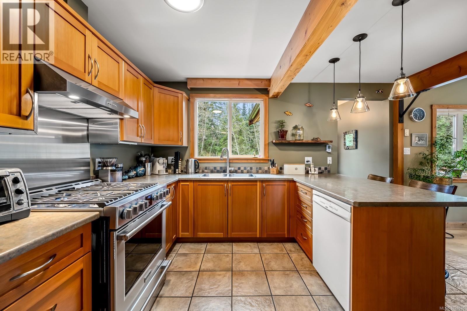 Residential in Cortes Island 2