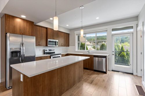 18-6029 Promontory Rd, Chilliwack, BC, V2R6B1 | Card Image