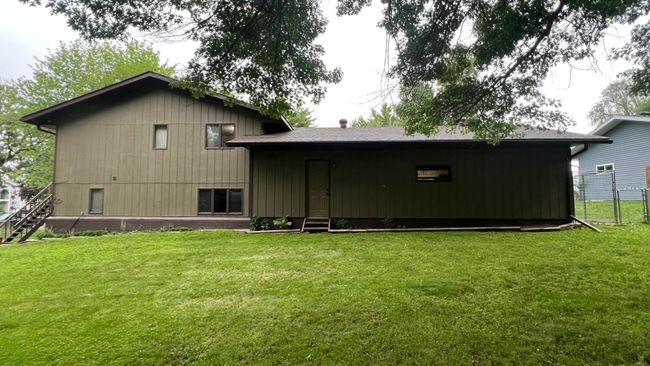 Back Yard | Image 34