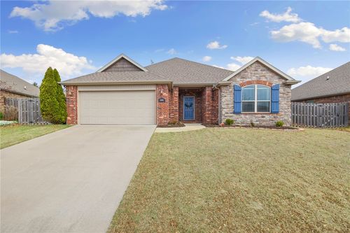 3494 W Foxtail Lily Ln, Fayetteville, AR, 72704-5013 | Card Image