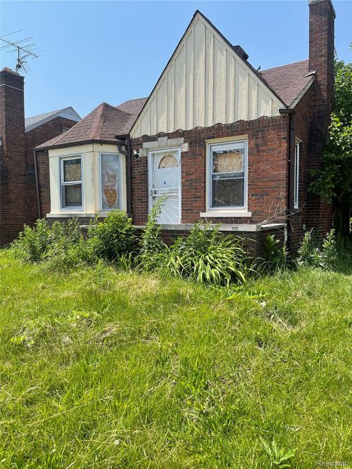 10345 Greensboro St, Detroit, MI, 48224-2559 | Card Image