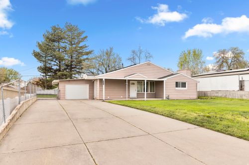 831 Valeria Dr, Layton, UT, 84041-2711 | Card Image