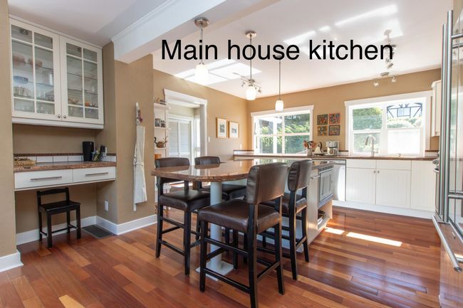 40549 Ayr Dr, House other with 6 bedrooms, 5 bathrooms and 6 parking in Squamish BC | Image 5
