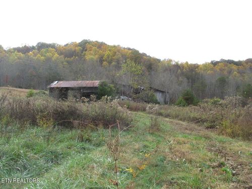 5194 Jones Cove Rd, COSBY, TN, 37722-3911 | Card Image