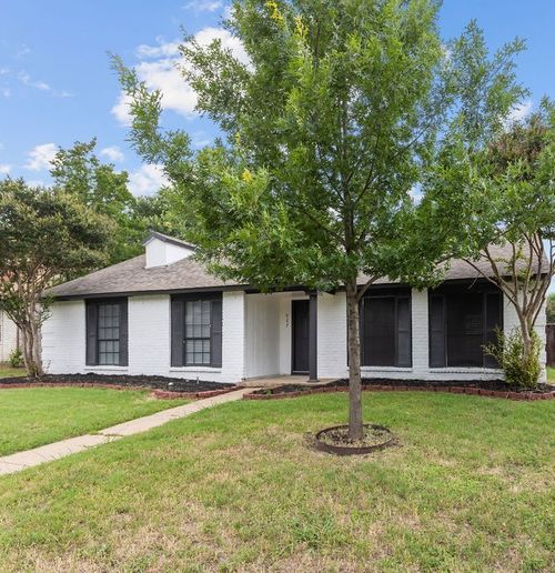 527 English Oak Dr, Allen, TX, 75002-3307 | Card Image