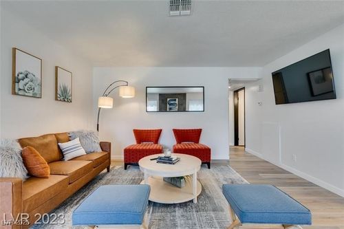unit-a-5036 Newport Cove Dr, Las Vegas, NV, 89119-7702 | Card Image