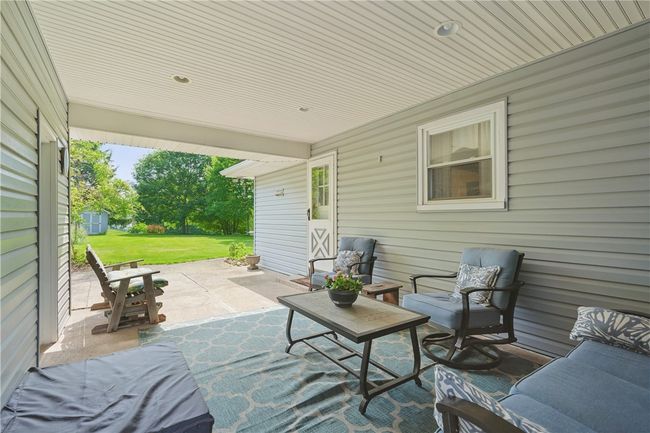 131 Howley Ave., House other with 3 bedrooms, 3 bathrooms and 1 parking in Chippewa Twp PA | Image 5