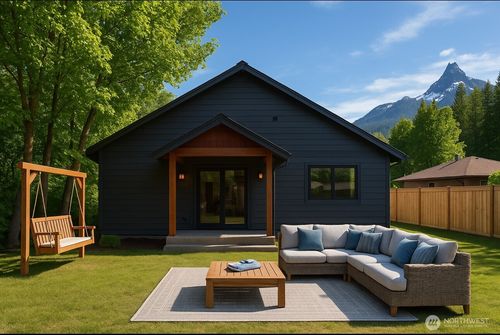 1212 Cascade St, Darrington, WA, 98241-7716 | Card Image