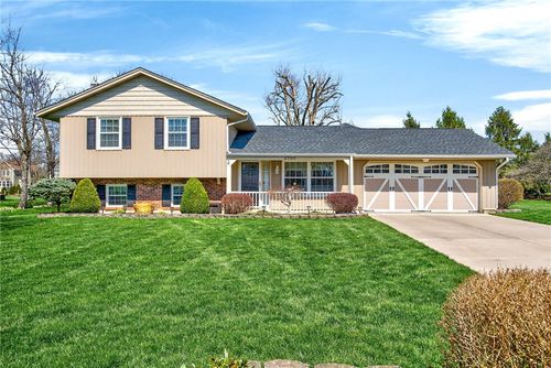 3700 Southbrook Dr, Beavercreek, OH, 45430-1431 | Card Image