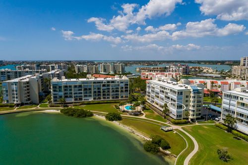 apt-301-7872 Sailboat Key Blvd S, SOUTH PASADENA, FL, 33707-6343 | Card Image