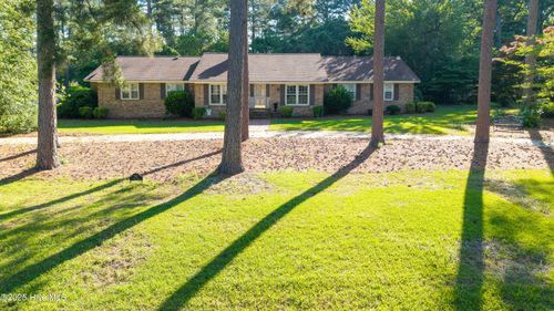 202 Forest Dr, Clinton, NC, 28328-3033 | Card Image