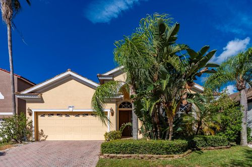 10639 Hatteras Dr, TAMPA, FL, 33615-4275 | Card Image