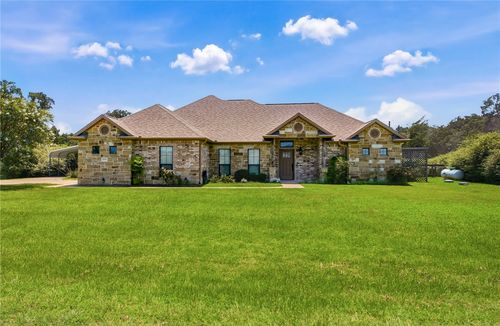 8700 Tejas Ranch Loop, Bryan, TX, 77808-7306 | Card Image