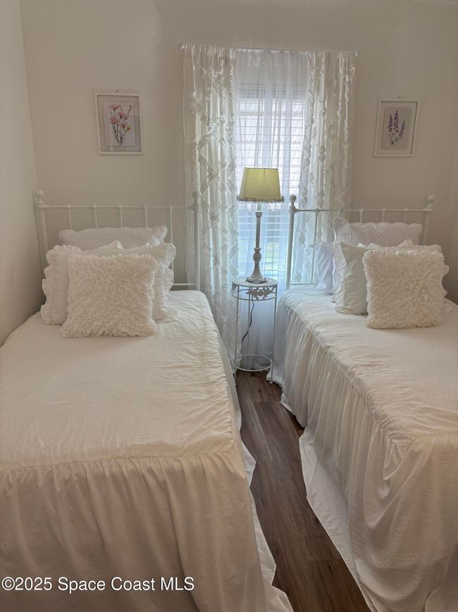 618 Bougainvillea Cir, House other with 2 bedrooms, 2 bathrooms and null parking in Barefoot Bay FL | Image 14